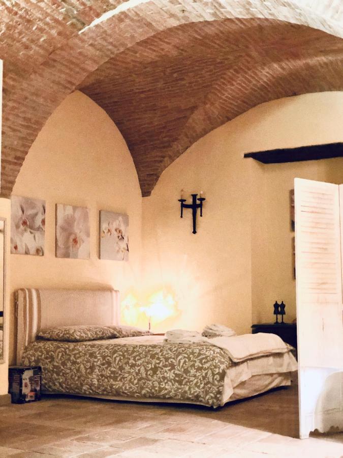Da Patou Leilighet Todi Eksteriør bilde